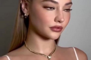 吧友们打几分😍与东契奇传出绯闻的美国女演员克莱因~