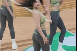 辽篮啦啦队美女李小怡！这是吧友们喜欢的类型吧！😍